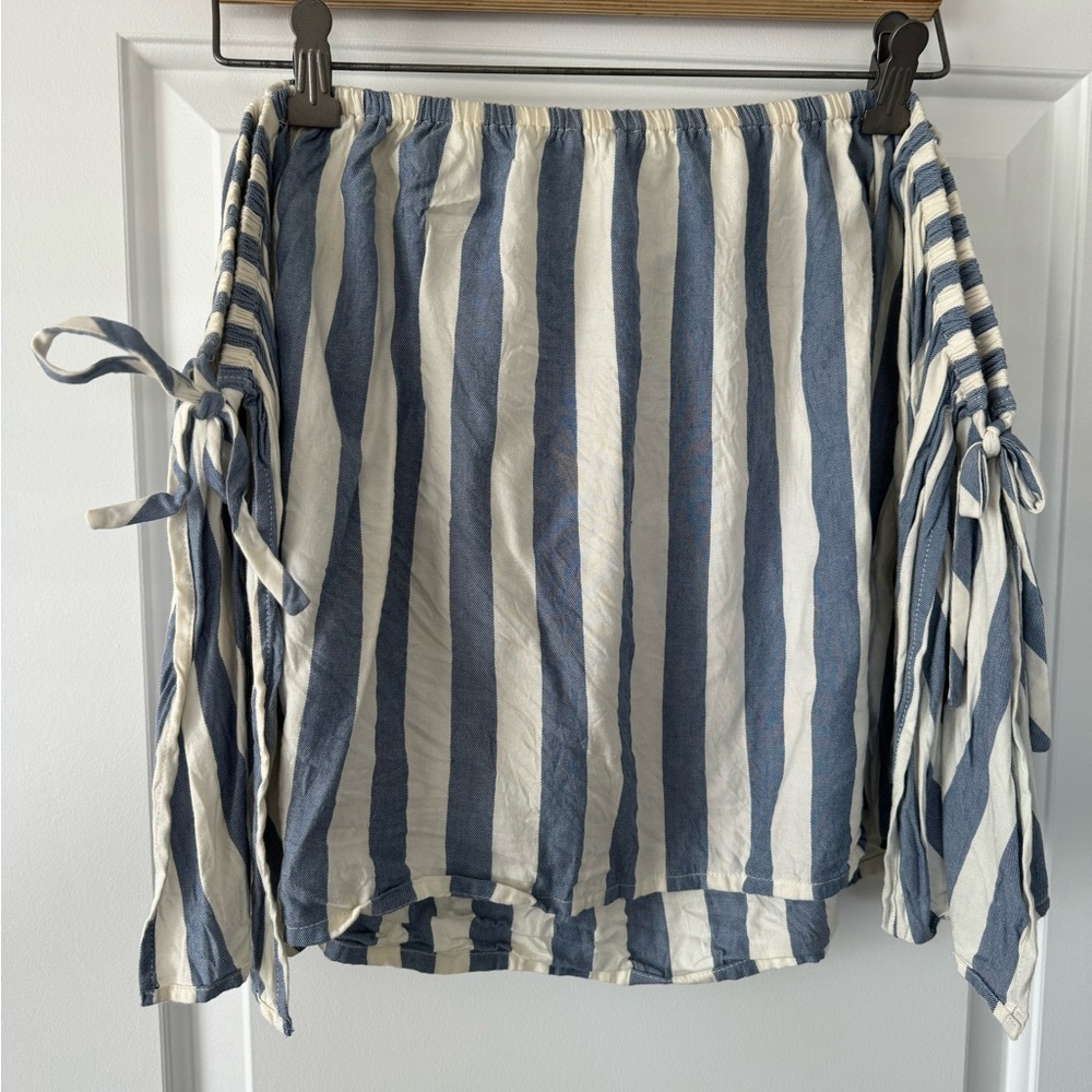 Billabong off the shoulder top